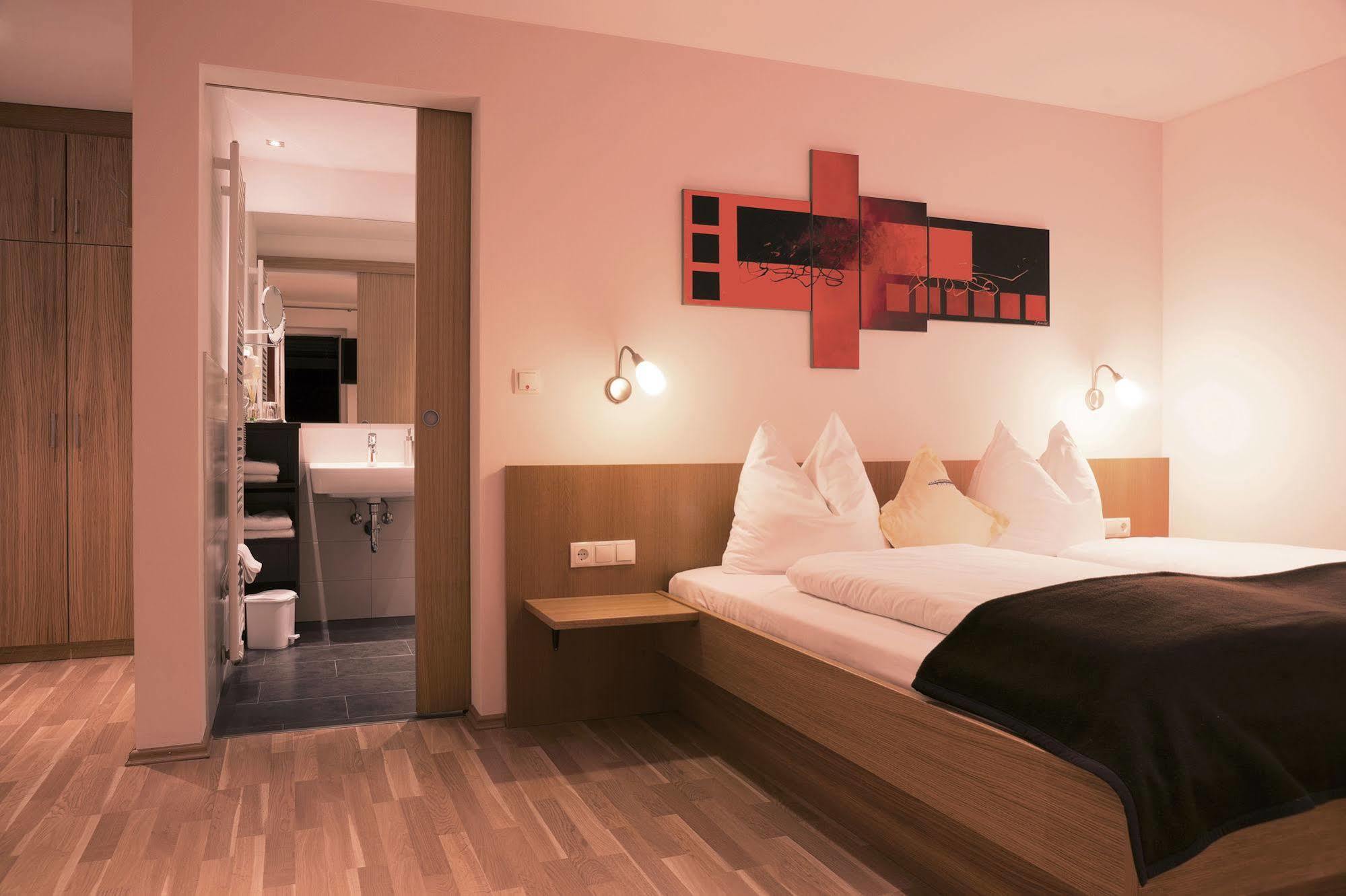 بورغسيو Lapis Monti - Apartments & Suites المظهر الخارجي الصورة